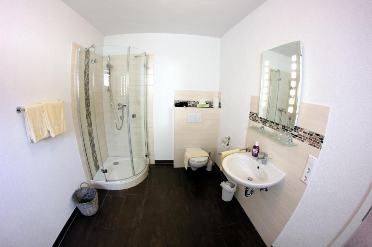 Weinstube Bycastors Hotel ทรัยส์-คาร์เดิน ภายนอก รูปภาพ