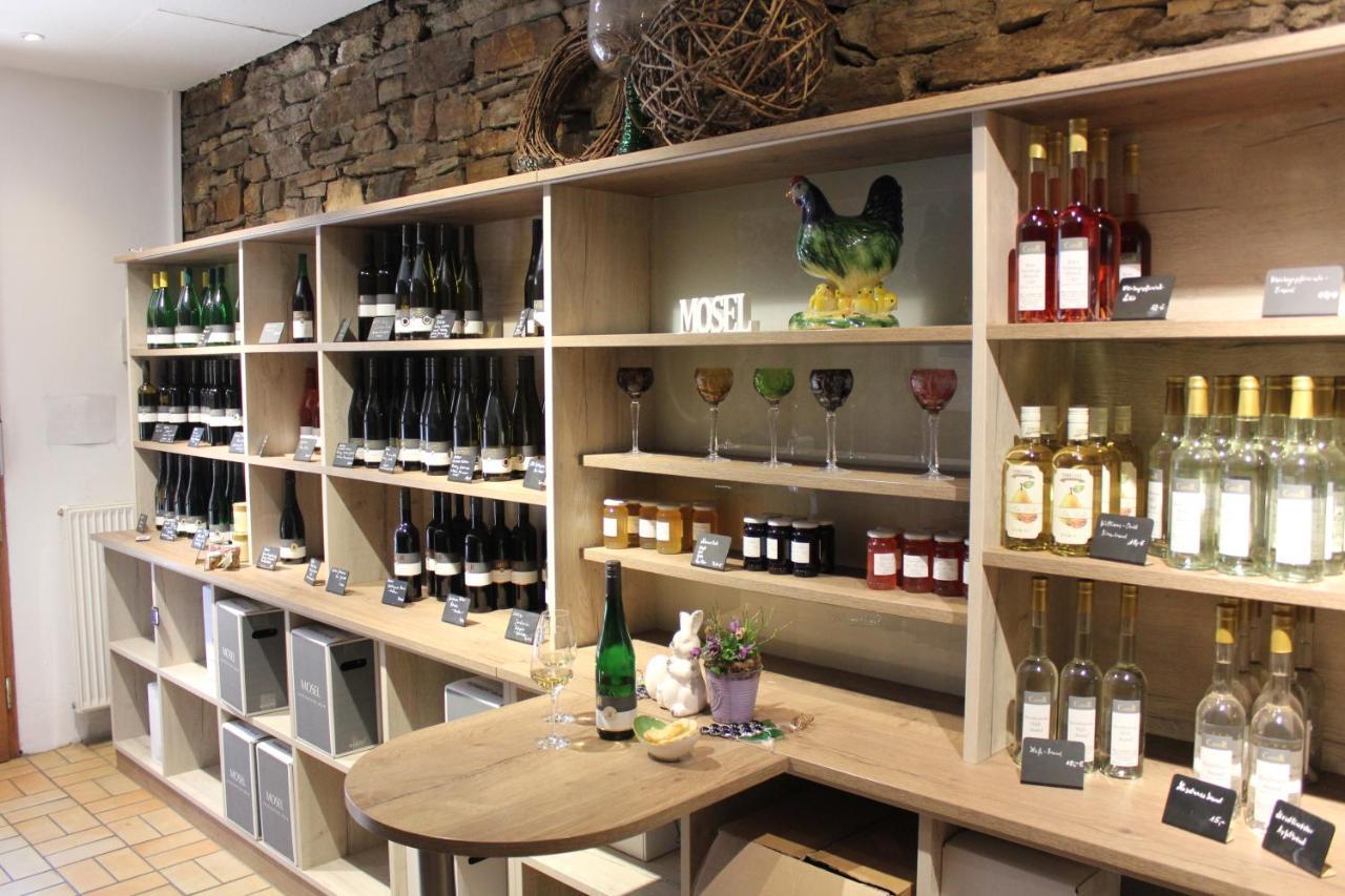 Weinstube Bycastors Hotel ทรัยส์-คาร์เดิน ภายนอก รูปภาพ